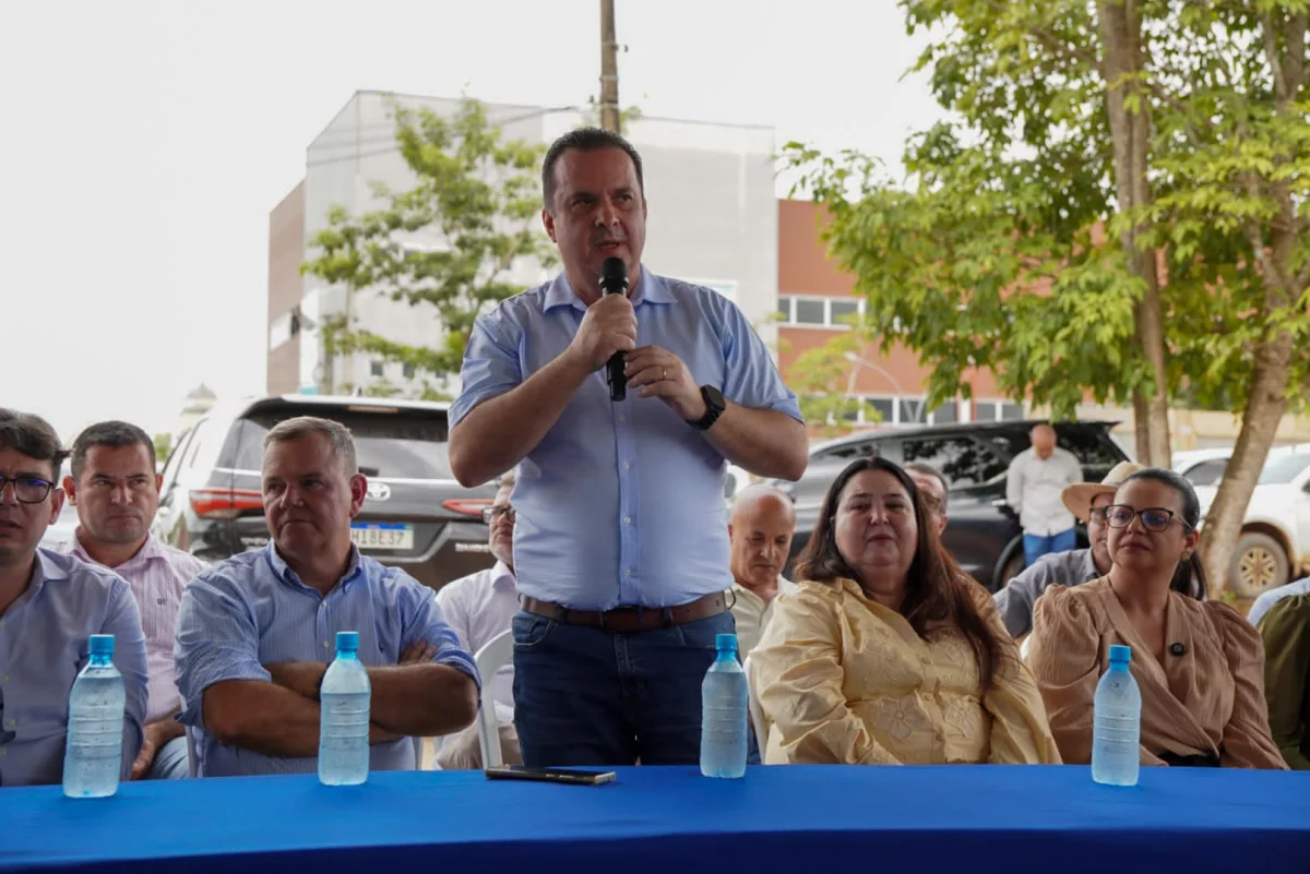 Deputado Luís do Hospital celebra início das obras do Centro de Hemodiálise de Jaru