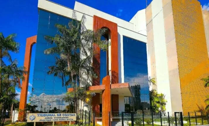 TCE libera parentes de prefeito a continuarem nos cargos, desde que sejam servidores efetivos e qualificados