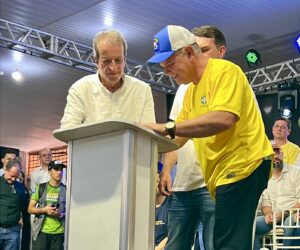 Deputado Federal Lúcio Mosquini assina filiação ao PL em evento com lideranças nacionais do partido