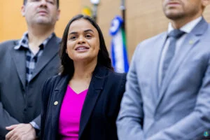 Deputada Dra. Taíssa Sousa convida população para entrega de trator que vai fortalecer a bacia leiteira em Nova Mamoré