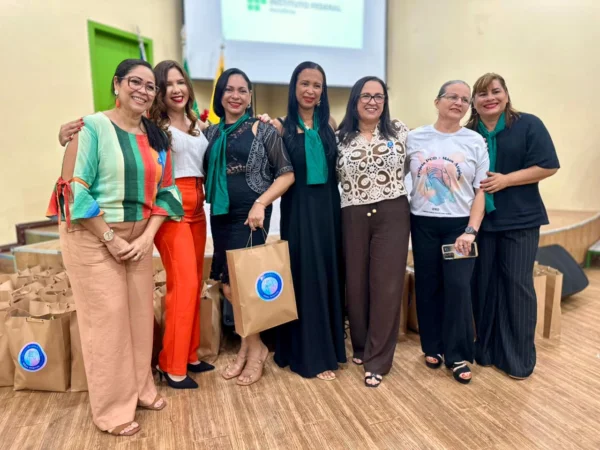 Deputada federal Cristiane Lopes amplia políticas públicas para mães atípicas em Porto Velho