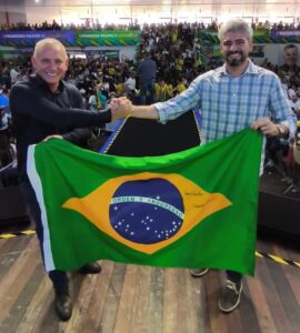 Ezequiel Neiva e Wiveslando Neiva se filiam ao PL durante evento em Ji-Paraná