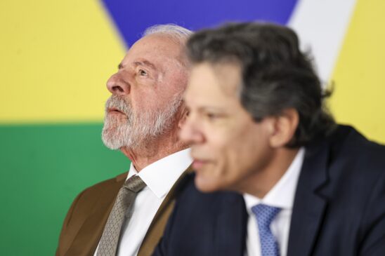 Após 28 aumentos de impostos, Haddad deixa Ministério da Fazenda sob recordes de carga tributária e gastos públicos