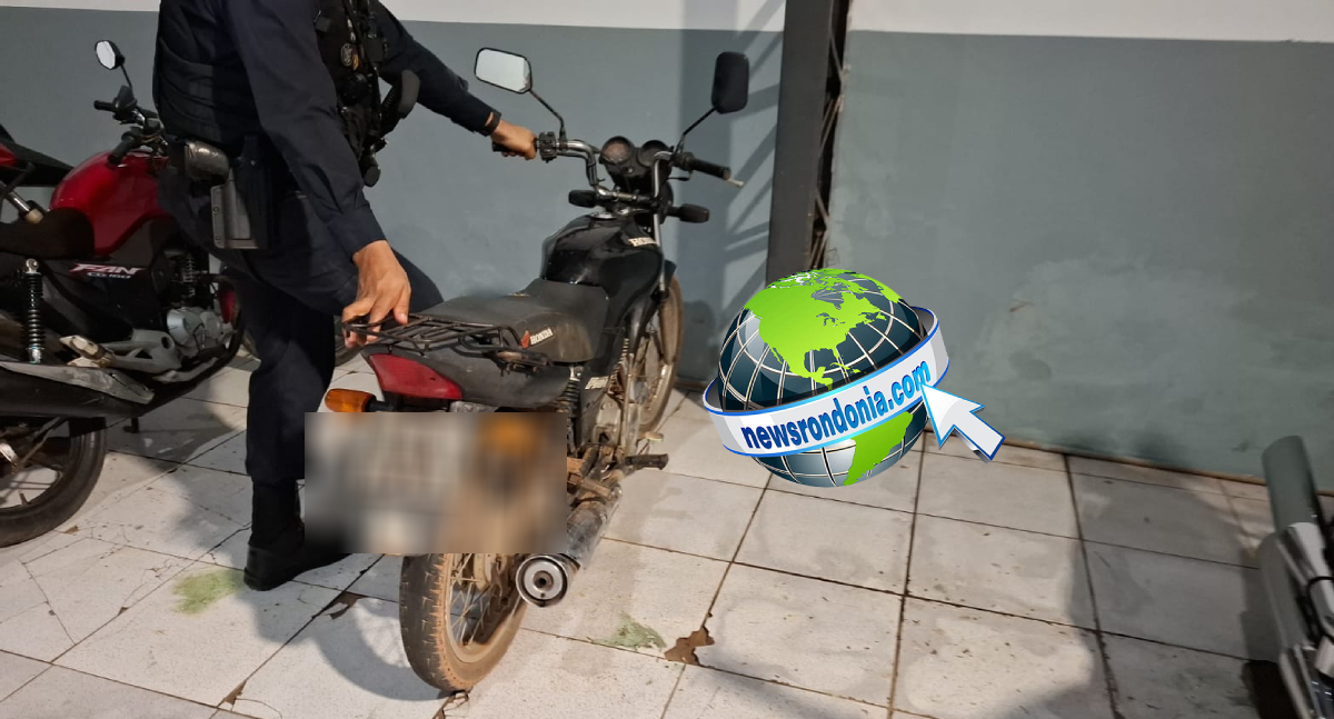 Motocicleta furtada é recuperada pela PM após perseguição na zona Leste