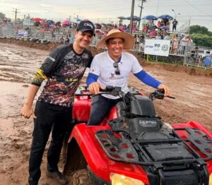 Cássio Gois reforça investimento em turismo e contribui para o sucesso da Corrida Estadual de Jerico em Cacoal; veja fotos