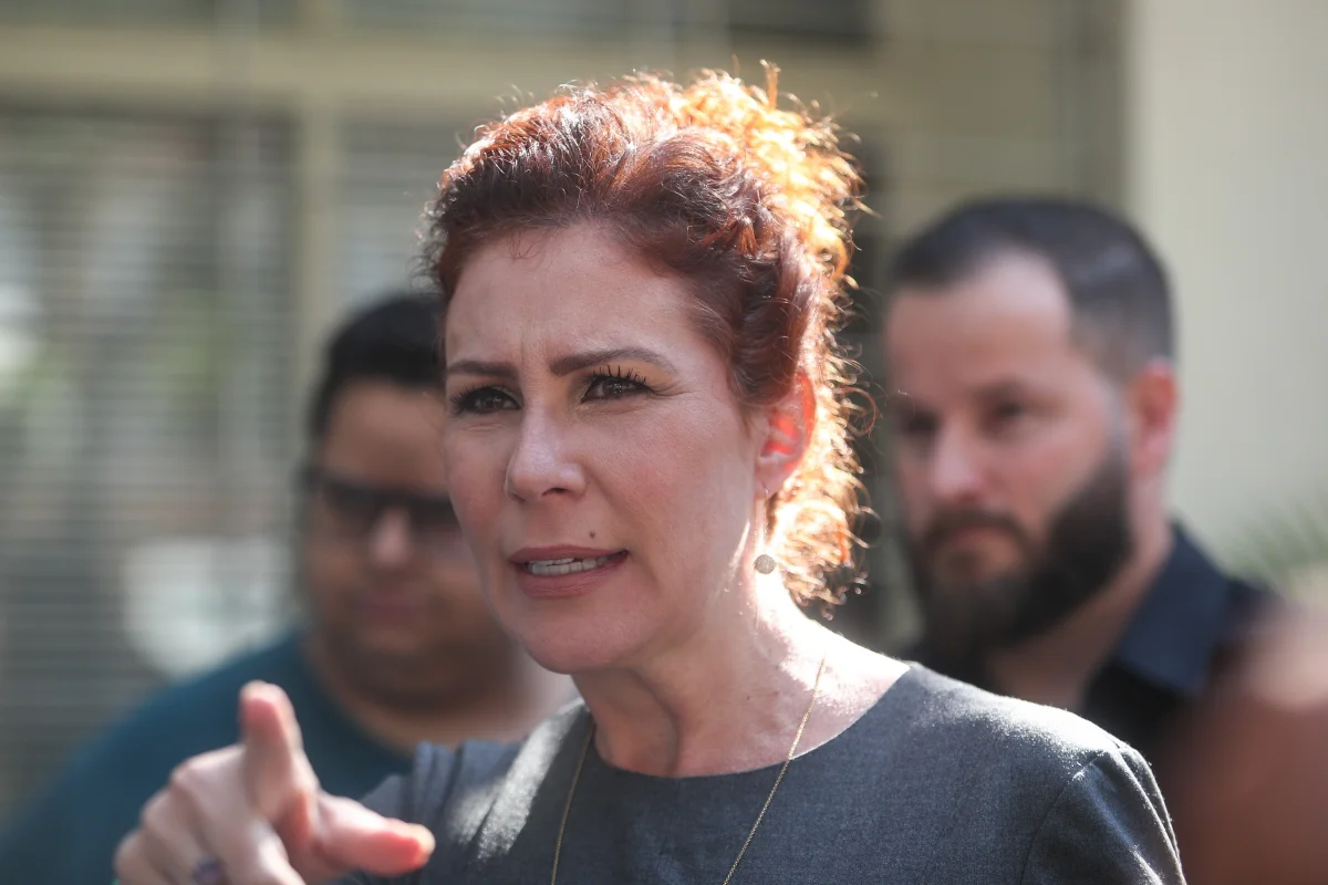 Justiça italiana autoriza extradição da ex-deputada Carla Zambelli; defesa diz que vai recorrer
