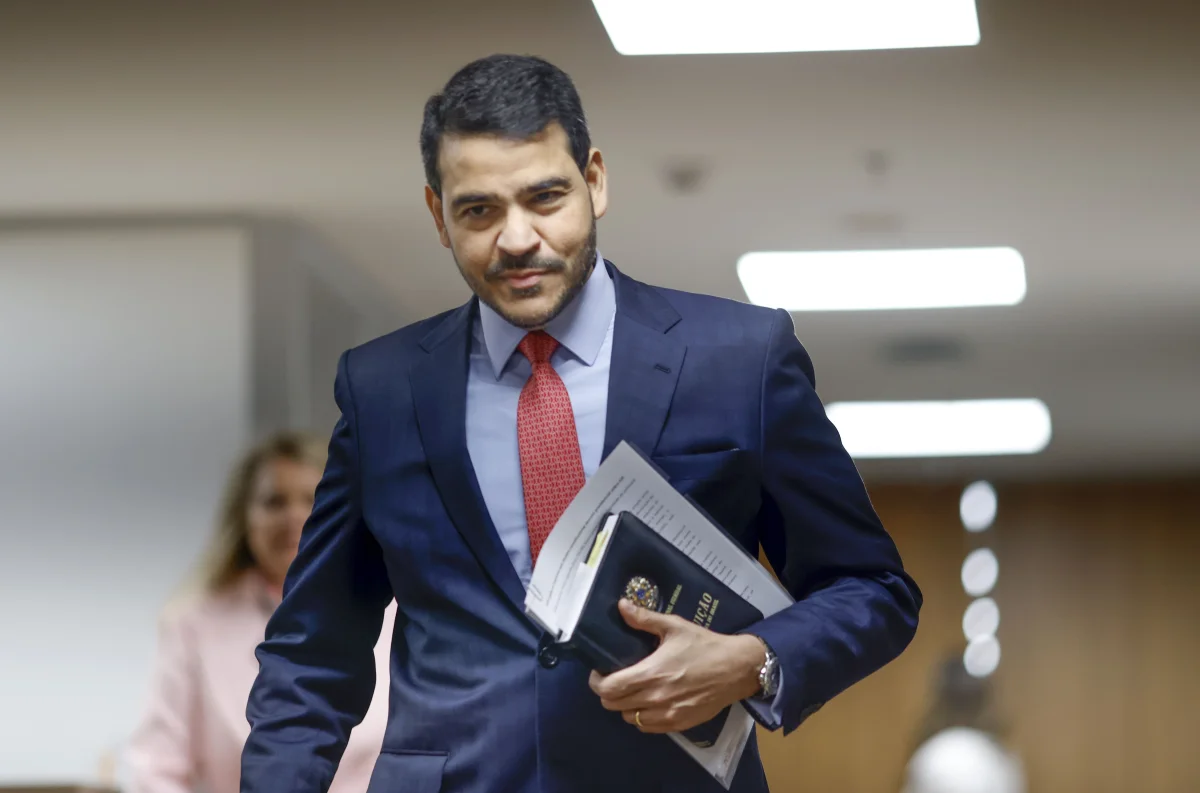 Messias diz que, com ‘humildade’, vai buscar ‘novamente’ diálogo com senadores