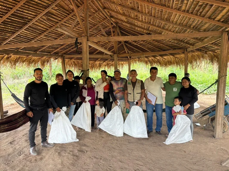 Extrativismo da castanha: Funai realiza entrega de ferramentas aos povos Paiter Suruí e Cinta Larga em Rondônia