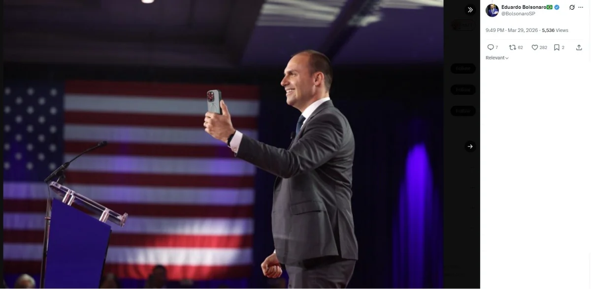 Moraes manda defesa de Bolsonaro explicar fala de Eduardo sobre suposto acesso a vídeo em rede social