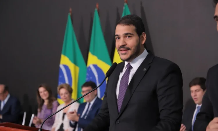 Jorge Messias diz que busca diálogo com ‘humildade’ com os senadores