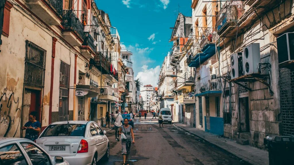 O colapso cubano e o silêncio de seus pseudodefensores