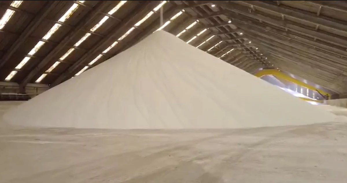 Fertilizantes comprados pelo Brasil ‘não terão problemas em ser exportados’, diz embaixador do Irã