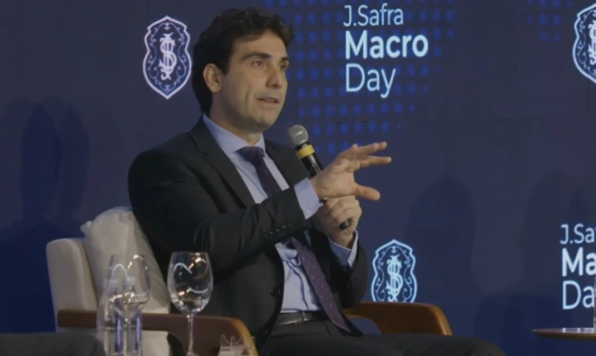 Guerra no Oriente Médio: alta do petróleo deve elevar inflação e frear economia, diz Galípolo