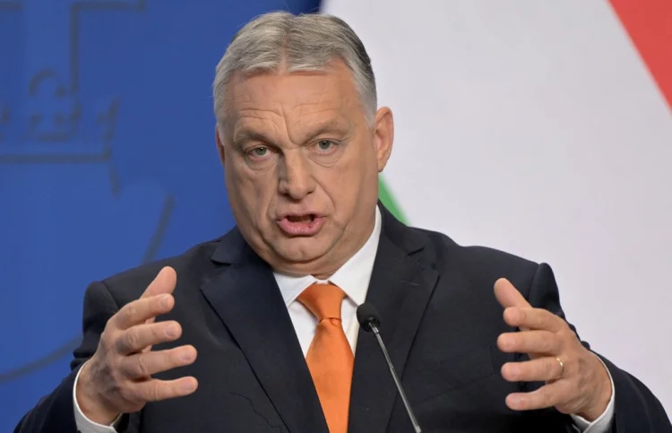 Oposição aparece à frente de Orbán em primeiros resultados na Hungria