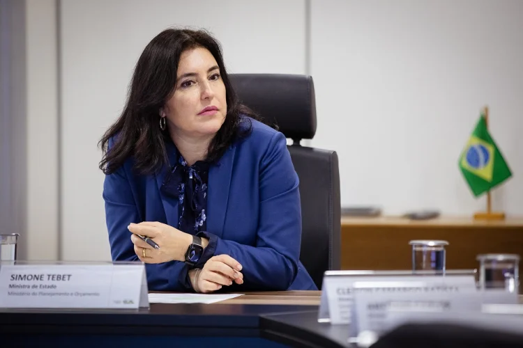 Caiado, Moro, Tebet e Pacheco: quais políticos trocaram de partido para as eleições de 2026?