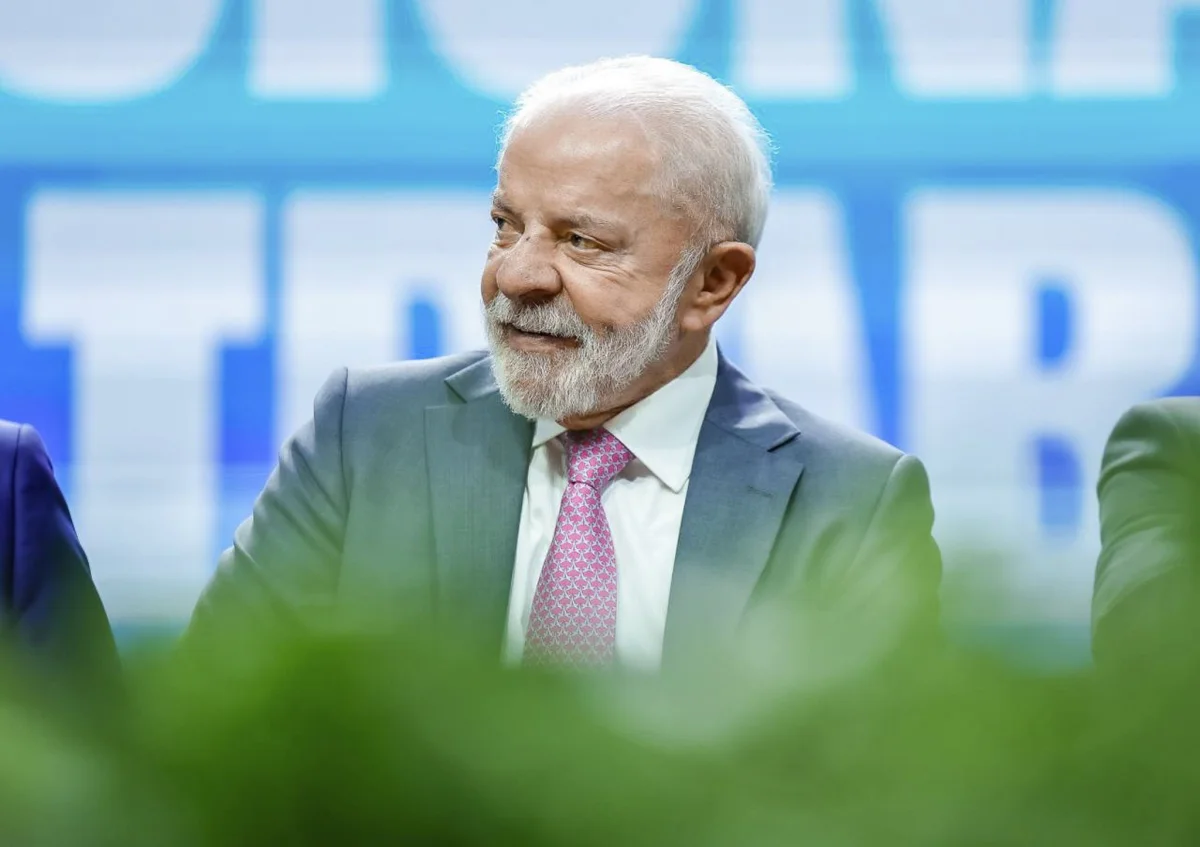 Lula faz giro pela Europa; viagem começa pela Espanha