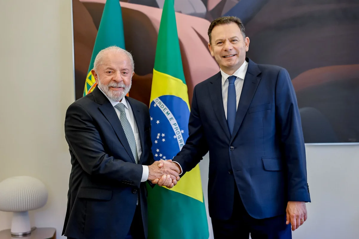 Em Portugal, Lula diz que Trump tem que 'ganhar logo' Nobel da Paz para acabar com as guerras