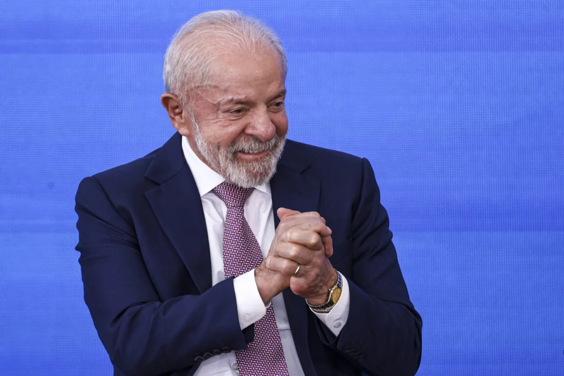 Lula ameaça expulsar policiais americanos do Brasil após EUA determinarem saída de delegado da PF