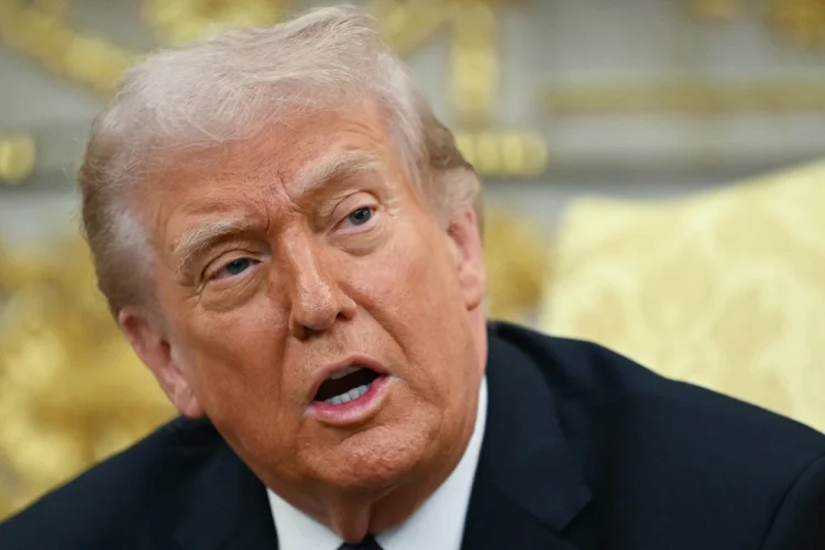 Trump ameaça destruir Irã se ultimato não for cumprido: ‘Civilização inteira morrerá’