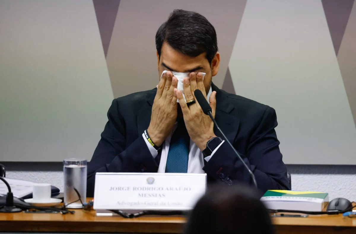 'A vida é assim', diz Messias após ter nome rejeitado no Senado