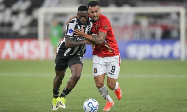 Botafogo estreia na Sul-Americana com empate em 1 a 1com Caracas