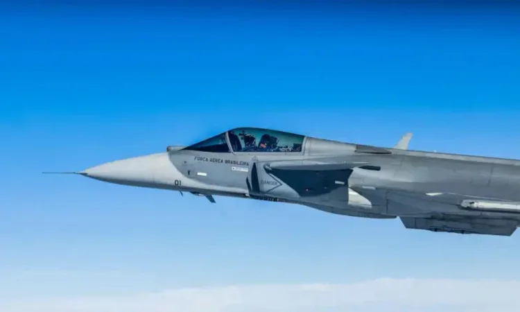 EUA e Irã buscam piloto de caça americano derrubado
