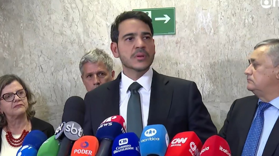 'A vida é assim', diz Messias pela primeira vez após rejeição histórica no Senado