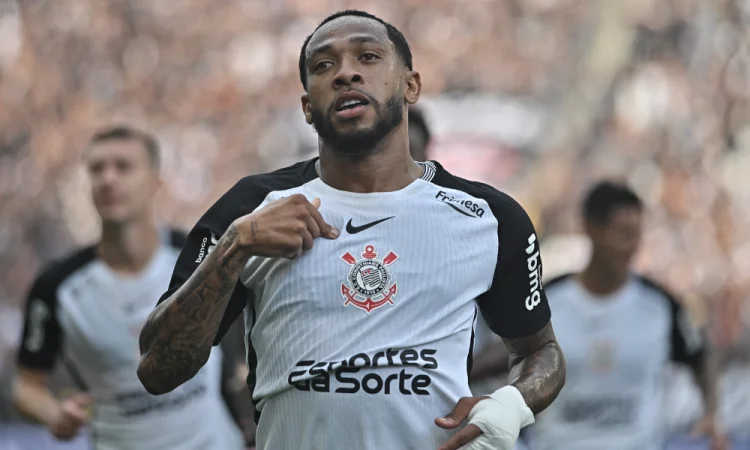 Martínez ataca Dorival após Corinthians demitir o treinador: ‘Saí do time por tua causa’