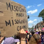 A lei contra a misoginia: os embates no Congresso e nas redes sociais – O Assunto #1695