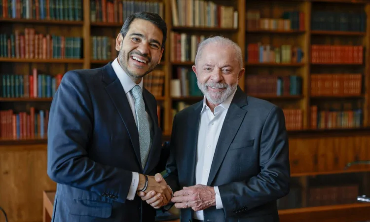 Oposição se mobiliza e torna sabatina de Messias a maior batalha de Lula no Congresso