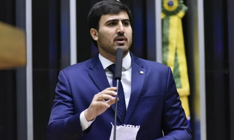 Câmara vota hoje vaga no TCU; relator cobra imparcialidade dos candidatos