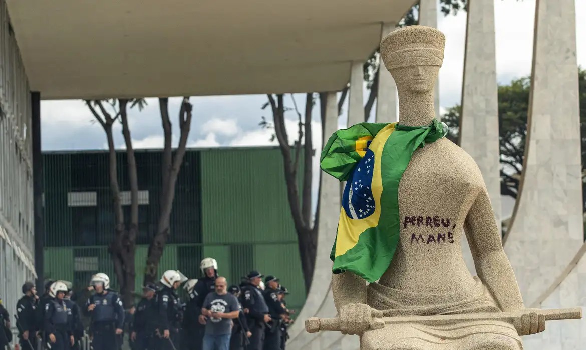 Alcolumbre marca análise do veto ao PL da Dosimetria para o dia seguinte à sabatina de Messias