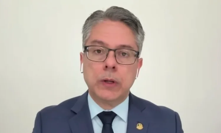 Alessandro Vieira diz que Gilmar Mendes não o intimida: ‘Votei com base em fatos’