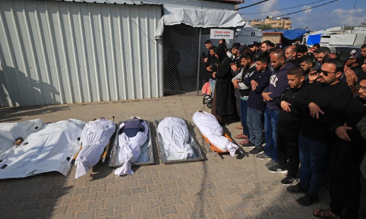 Israel ataca Gaza e Líbano durante negociações entre EUA e Irã
