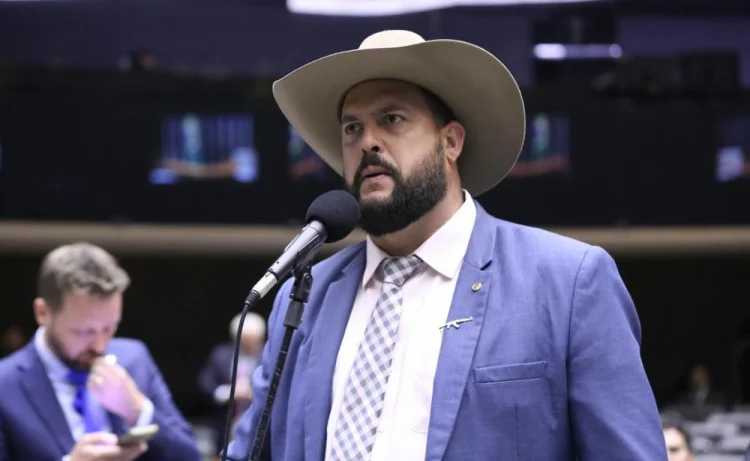 Zé Trovão diz que Senado foi ‘comprado’ para aprovar indicação de Messias ao STF