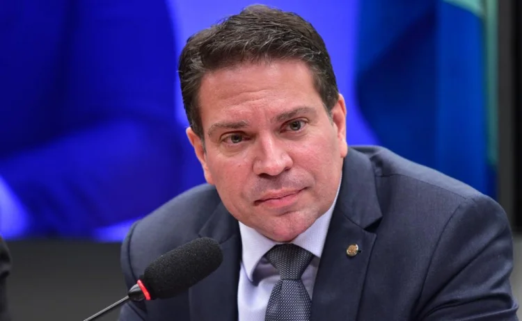 Ramagem é preso nos Estados Unidos pelo ICE