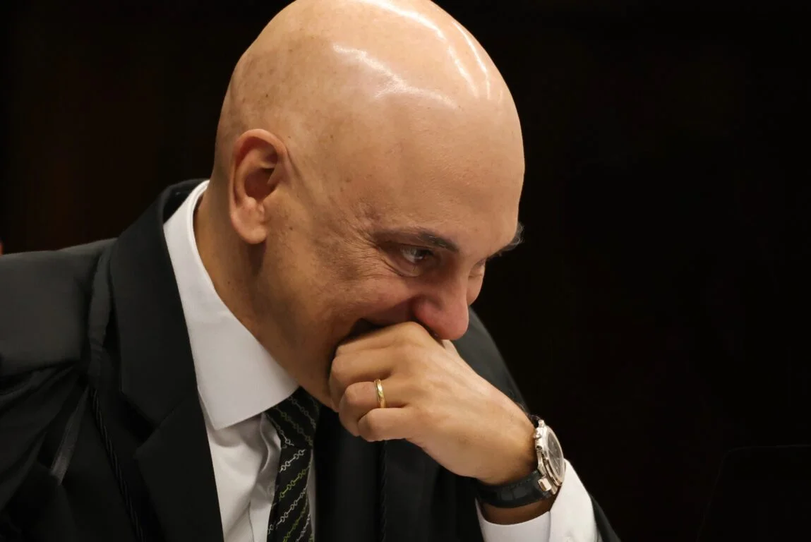 Após anos de polêmicas e denúncias, Moraes cede e autoriza domiciliar à Fátima Tubarão e mais 17 idosos presos no 8 de janeiro