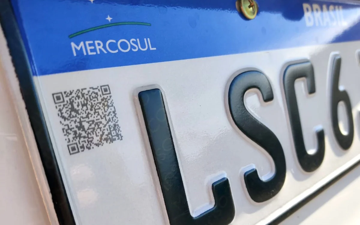 Placas novas? Associação diz que mudanças podem impor custos ao cidadão 