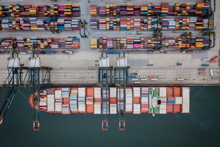 Governo suspende leilão de terminal no Porto de Santos para revisar modelo de disputa