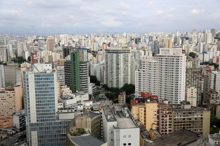 A alma urbana não cabe em LED