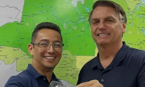 Moraes pede explicações à defesa de Bolsonaro sobre irmão de Michelle