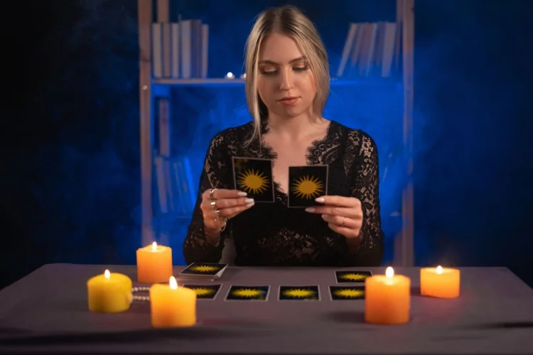 Tarot do dia: previsão para os 12 signos em 03/04/2026