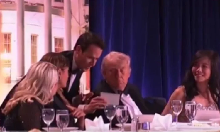Vídeo: Veja o momento em que Trump é retirado de jantar após ataque a tiros