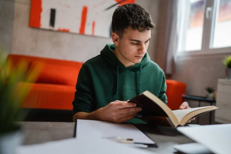 Vestibular USP e Unicamp 2027: confira dicas práticas para se preparar desde já