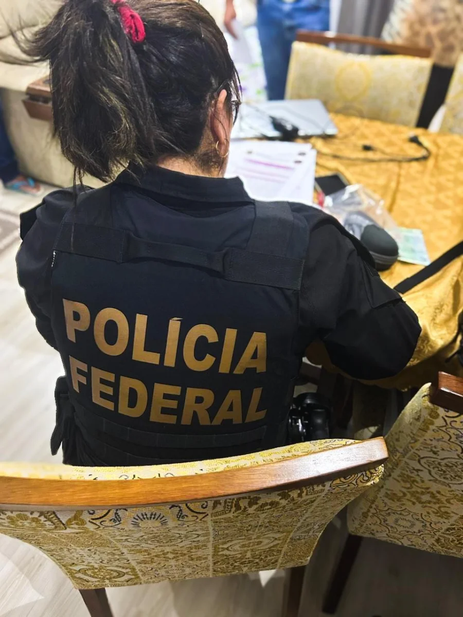 Banco Master: PF cumpre mandados em investigação sobre aplicação de R$ 13 milhões da previdência de Santo Antônio de Posse