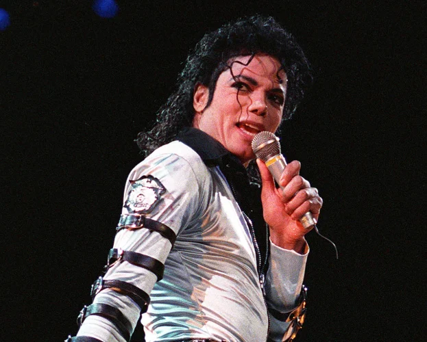 Netflix revisita julgamento polêmico de Michael Jackson em novo documentário