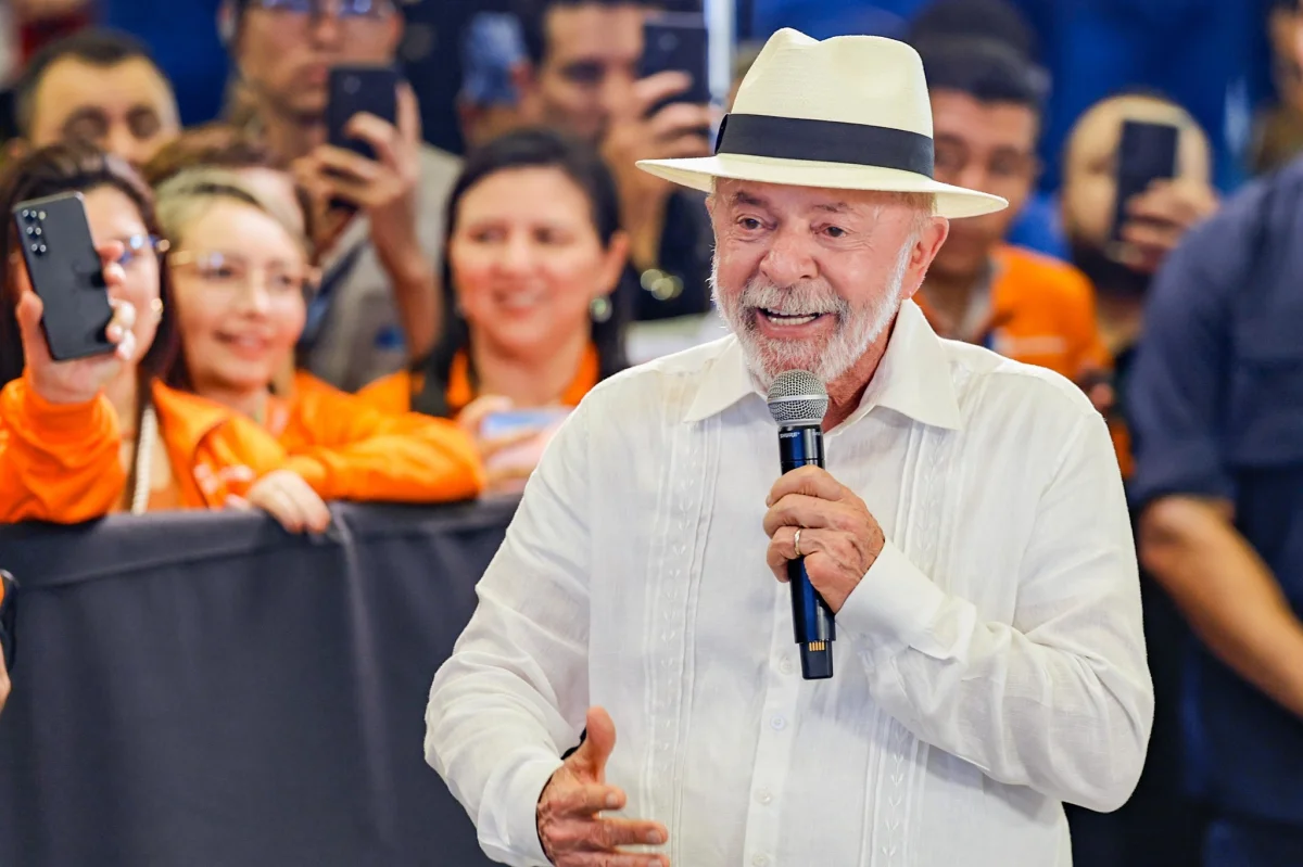 Lula defende soberania após decisão dos EUA sobre facções: 'Não aceitamos ser tratados como moleques'