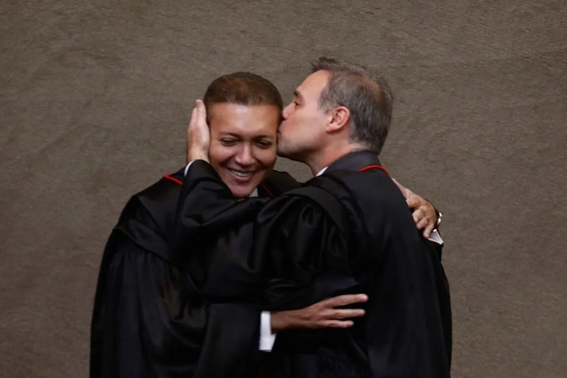 Nunes Marques toma posse na presidência do TSE; Mendonça assume a vice-presidência