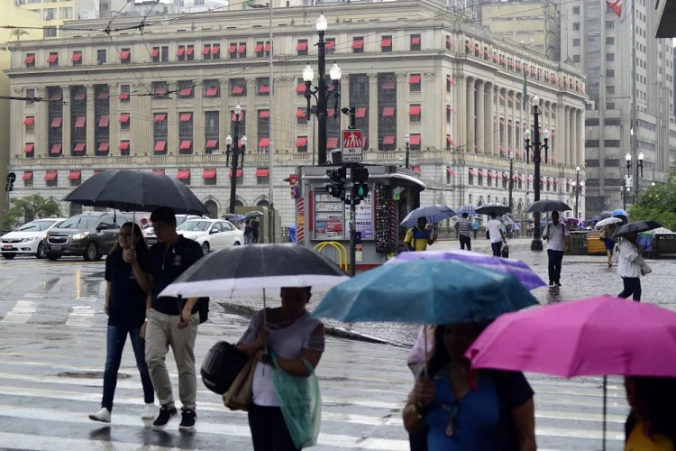 Fim de semana será de temporal no Sudeste; veja previsão para todo o país