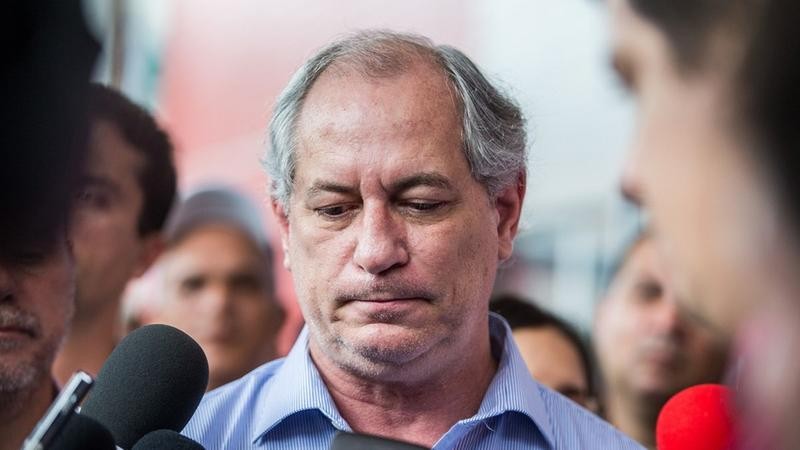 Ciro Gomes diz que decidiu não concorrer à Presidência da República